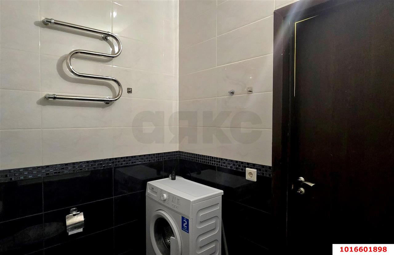 Фото №11: 1-комнатная квартира 44 м² - Краснодар, Прикубанский внутригородской округ, мкр. имени Маршала Жукова, ул. Александра Покрышкина, 4/6