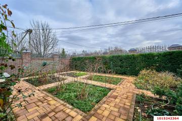 Фото №3: Дом 450 м² - Краснодар, мкр. Солнечный, ул. Архитектора Петина, 45