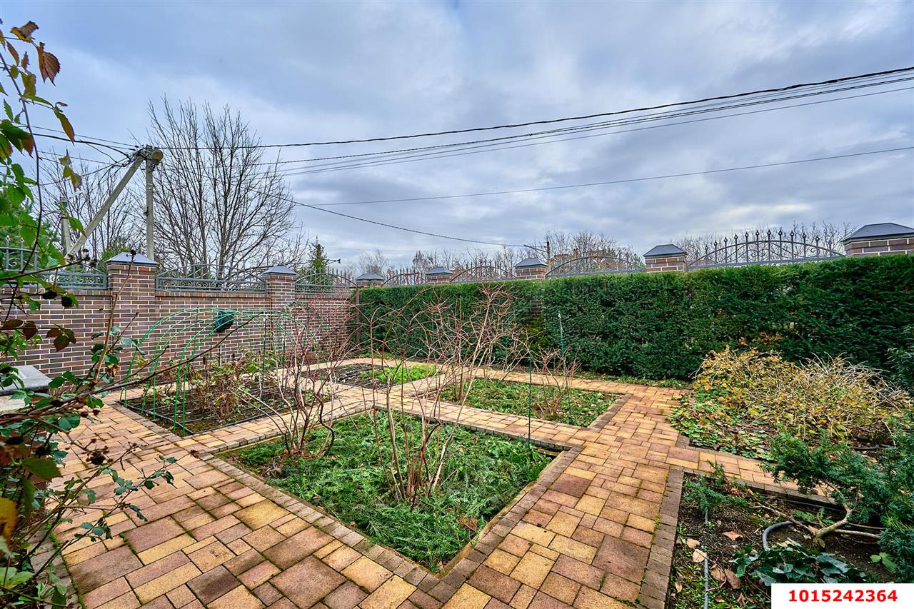 Фото №3: Дом 450 м² + 11 сот. - Краснодар, Прикубанский внутригородской округ, Фестивальный, мкр. Солнечный, ул. Архитектора Петина, 45