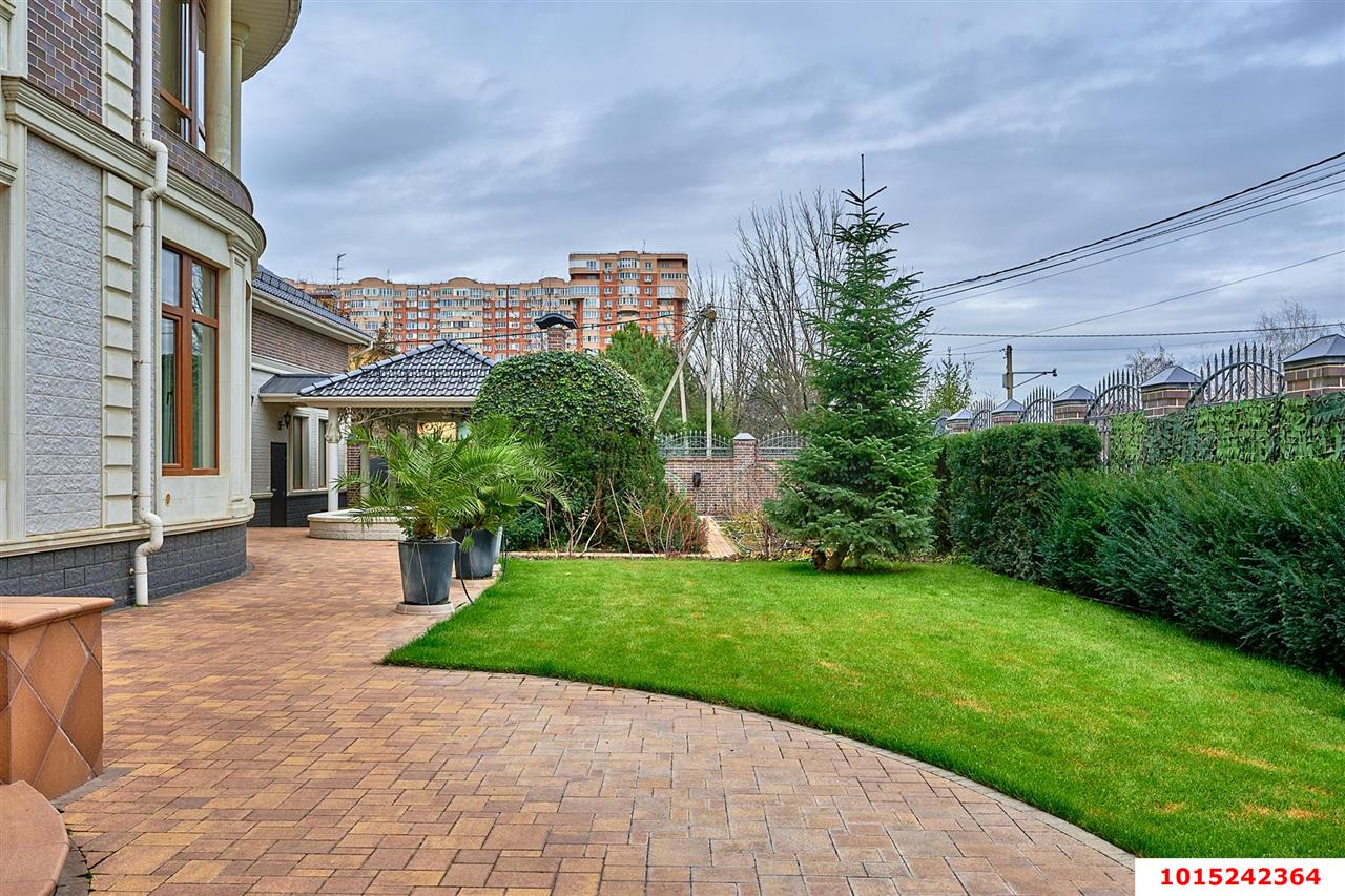 Фото №2: Дом 450 м² + 11 сот. - Краснодар, Прикубанский внутригородской округ, Фестивальный, мкр. Солнечный, ул. Архитектора Петина, 45