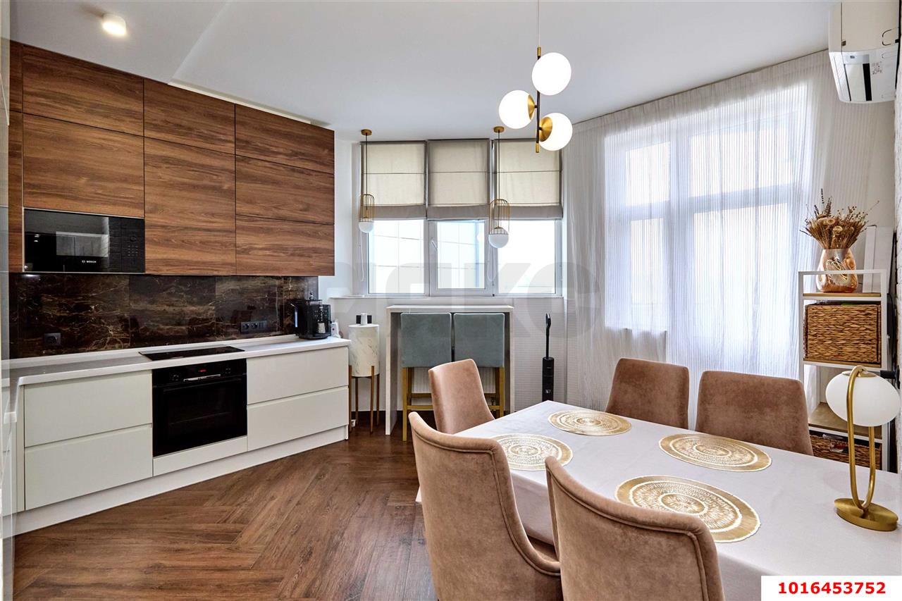 Фото №1: 3-комнатная квартира 97 м² - Краснодар, Западный внутригородской округ, Центральный, Центральный внутригородской округ, мкр. жилой комплекс Адмирал, ул. Кубанская набережная, 39