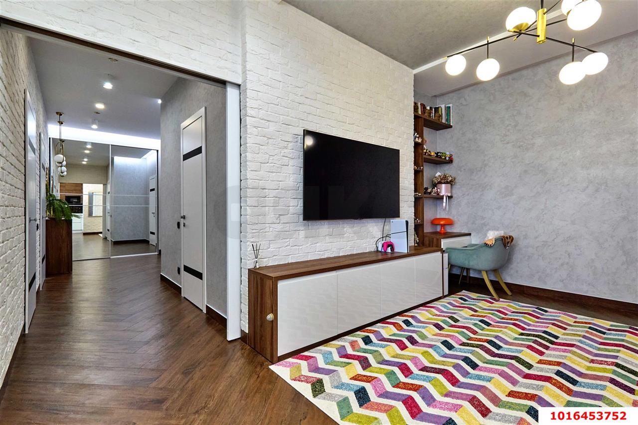 Фото №7: 3-комнатная квартира 97 м² - Краснодар, Западный внутригородской округ, Центральный, Центральный внутригородской округ, мкр. жилой комплекс Адмирал, ул. Кубанская набережная, 39