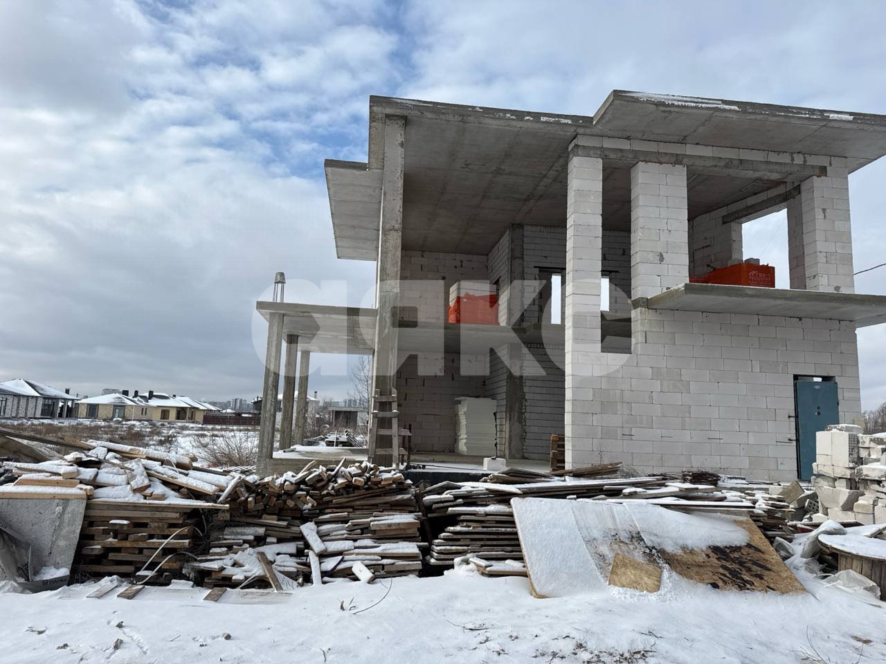 Фото №7: Коттедж 200 м² + 7 сот. - СНТ Бобры, ул. Фианитовая
