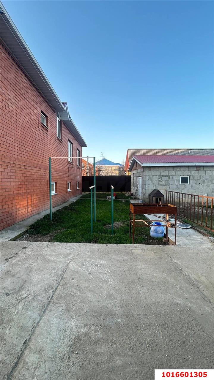 Фото №9: Дом 264 м² + 10 сот. - Южный, ул. Восточная, 42