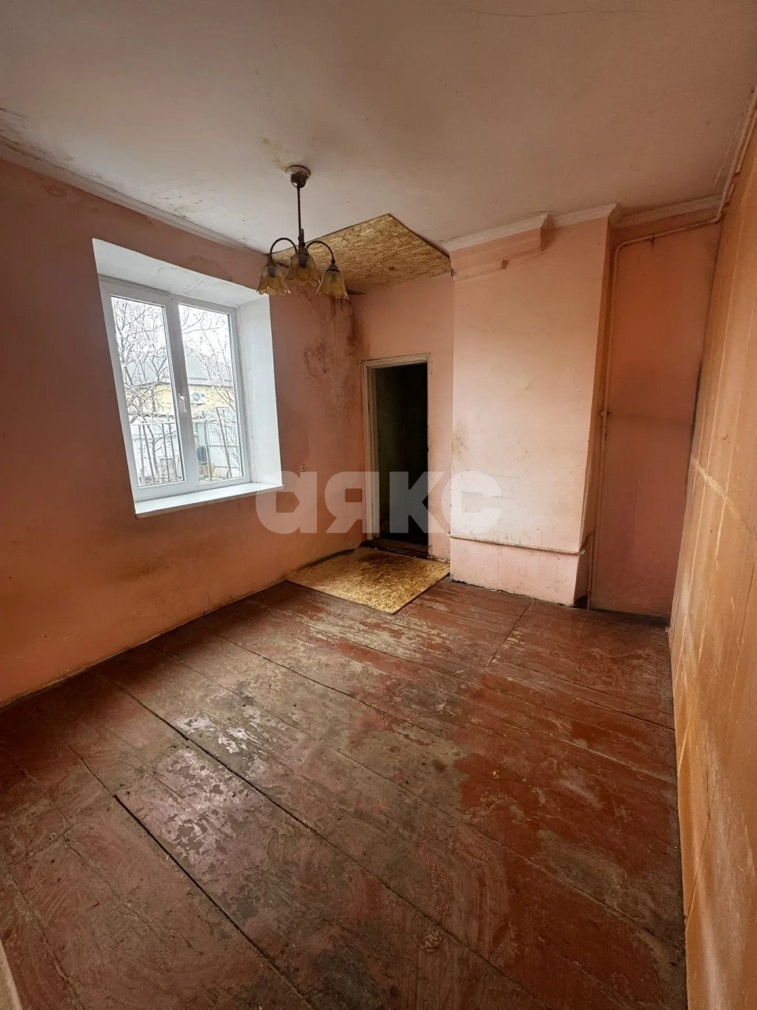 Фото №1: 4-комнатная квартира 54 м² - Майкоп, ул. Пионерская, 91