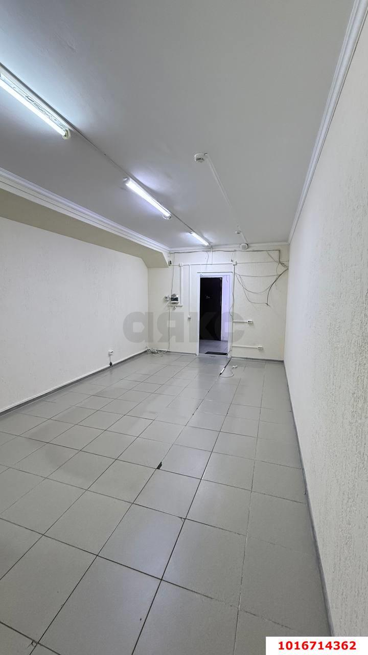 Фото №2: Офисное помещение 23 м² - Краснодар, Карасунский внутригородской округ, ЖК Восток, ж/м Пашковский, ул. Лавочкина, 13