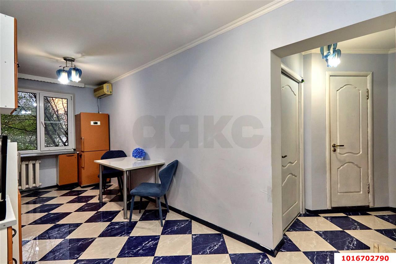 Фото №2: 3-комнатная квартира 66 м² - Краснодар, Прикубанский внутригородской округ, Круглик, мкр. Школьный, ул. Школьная, 13/2