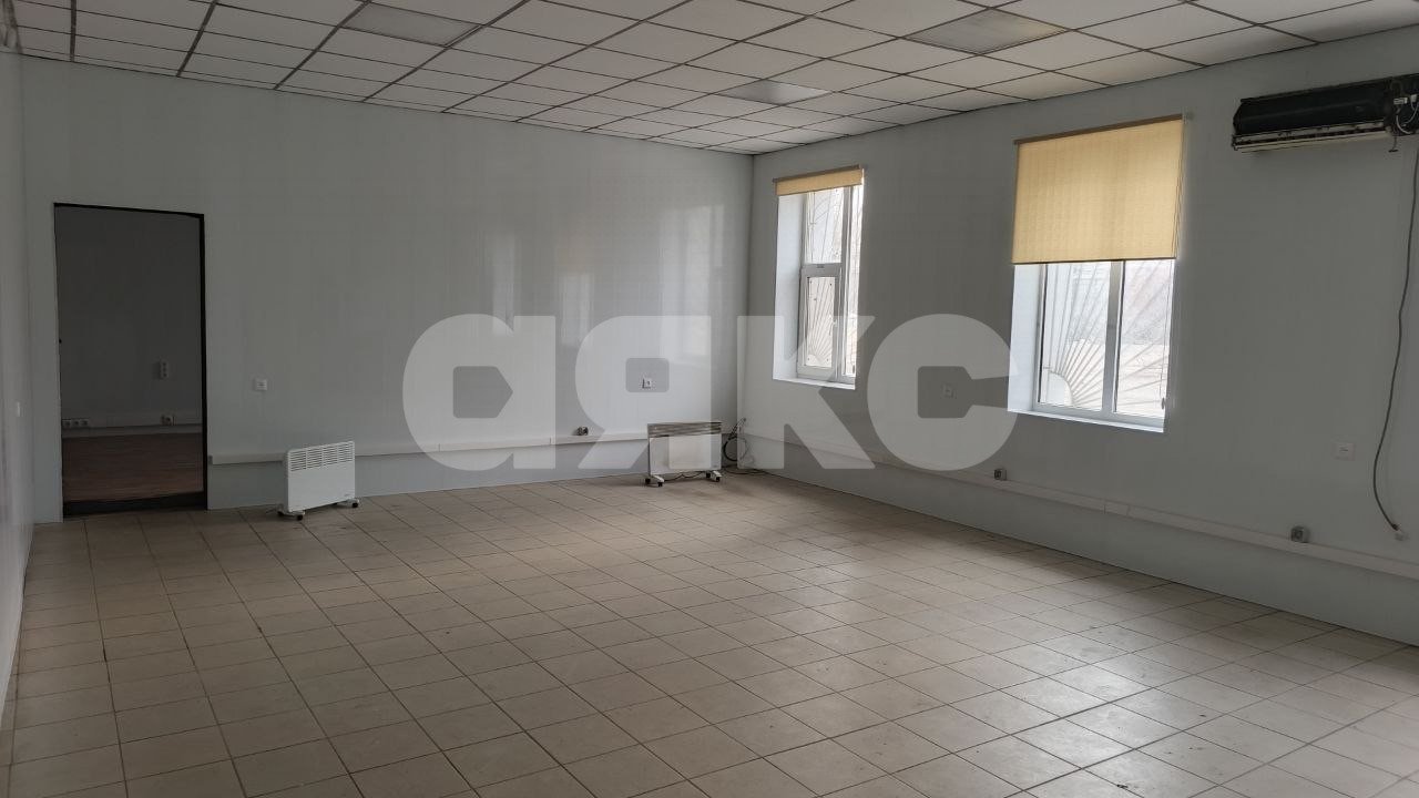 Фото №7: Коммерция 1200 м² - Луганск, р. Артёмовский, ул. Лутугинская, 1Л