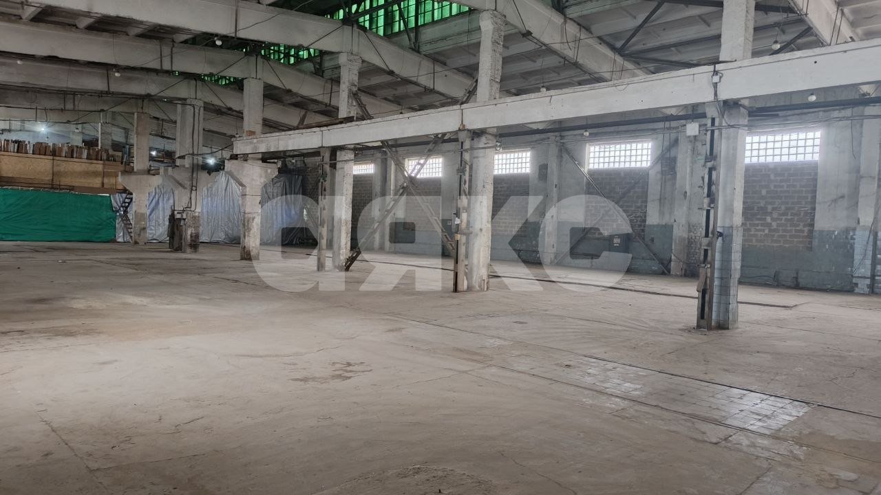 Фото №5: Коммерция 1200 м² - Луганск, р. Артёмовский, ул. Лутугинская, 1Л