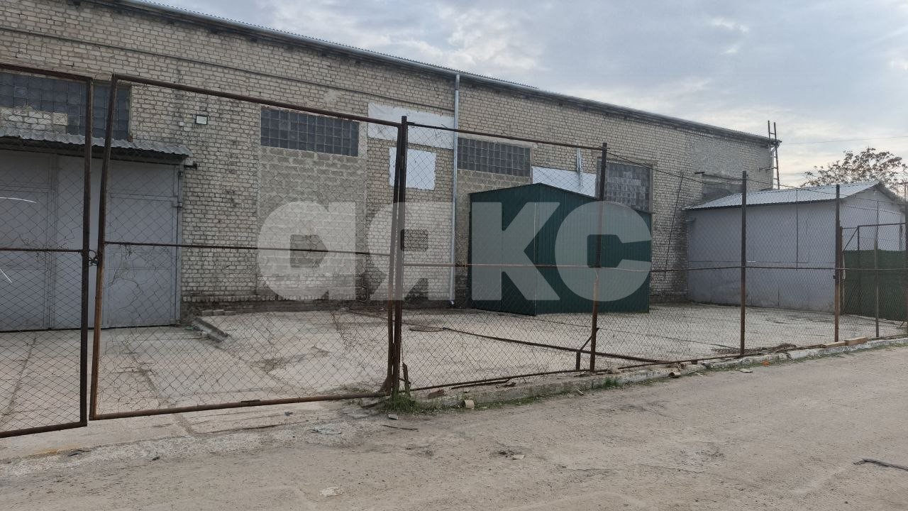 Фото №10: Коммерция 1200 м² - Луганск, р. Артёмовский, ул. Лутугинская, 1Л