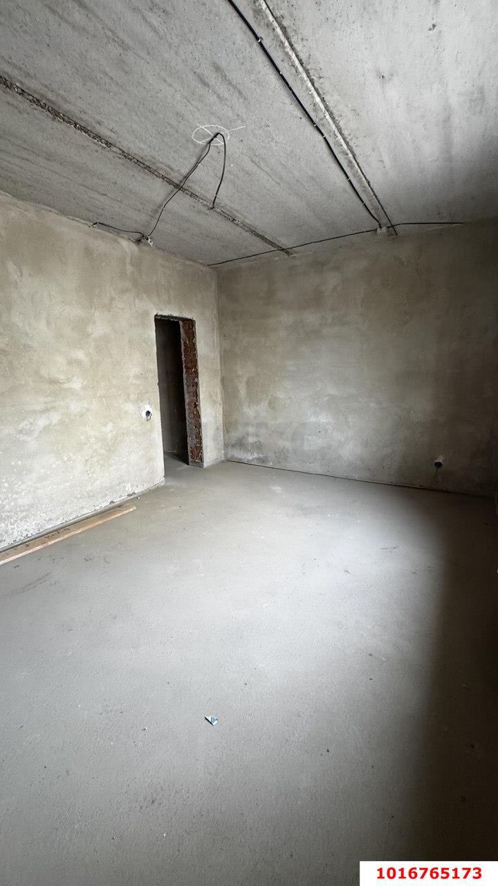 Фото №3: 2-комнатная квартира 51 м² - Краснодар, Прикубанский внутригородской округ, Калинино, мкр. Завод Радиоизмерительных Приборов, б-р Интернациональный, 111