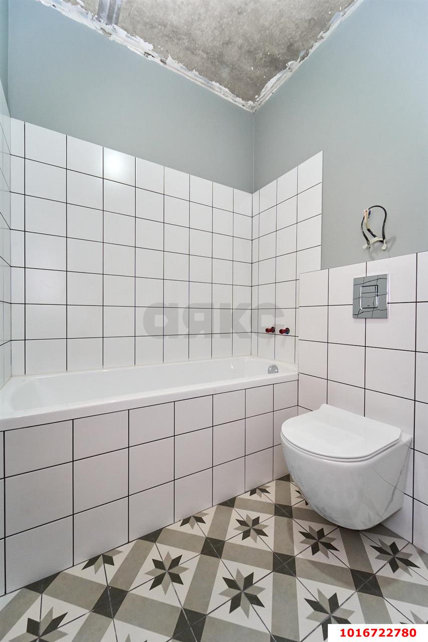 Фото №1: 1-комнатная квартира 43 м² - Краснодар, Прикубанский внутригородской округ, мкр. Достояние, ул. Григория Булгакова, 6