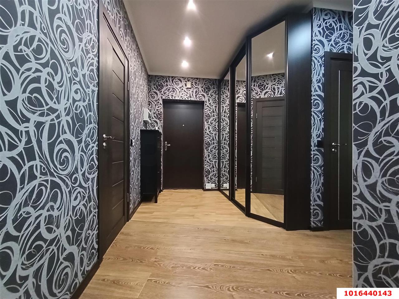 Фото №19: 2-комнатная квартира 70 м² - Краснодар, Карасунский внутригородской округ, жилой комплекс Империал, Пашковский, мкр. жилой комплекс Вивальди, ул. Леонида Лаврова, 8к3