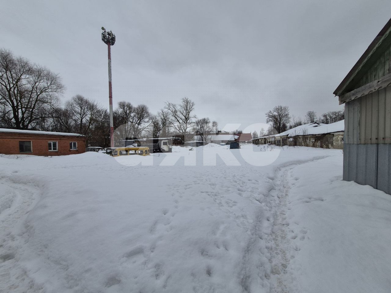 Фото №1: Коммерция 2200 м² - Воскресенск, мкр. Лопатинский, ул. Комсомольская, 10Б