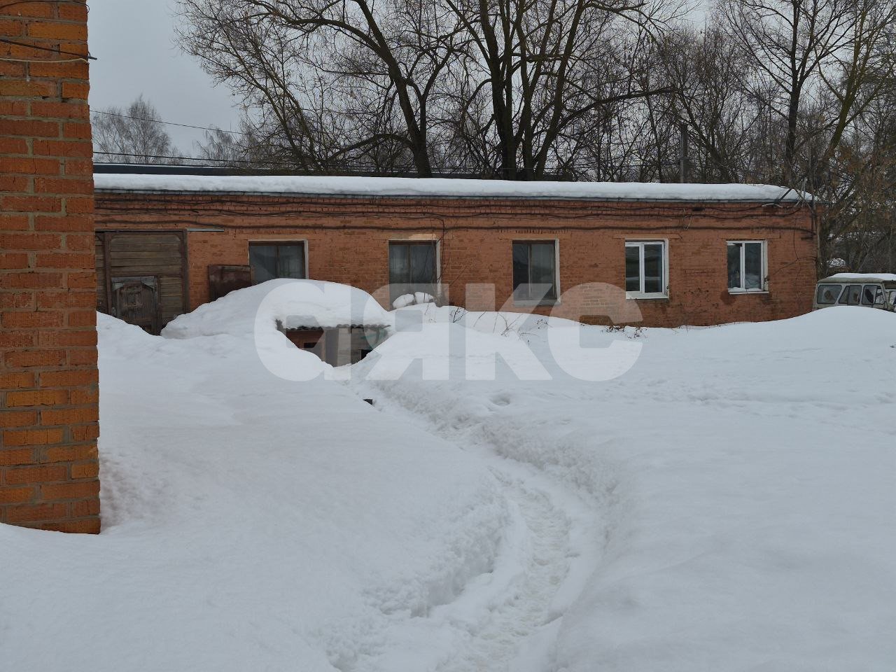 Фото №3: Коммерция 2200 м² - Воскресенск, мкр. Лопатинский, ул. Комсомольская, 10Б