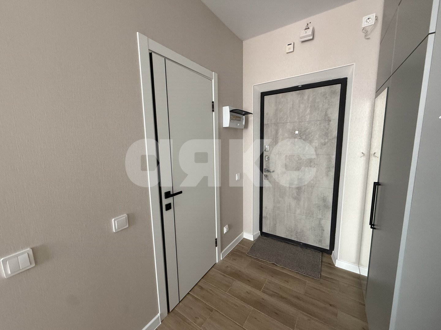 Фото №7: Студия 31 м² - Тула, Привокзальный территориальный округ, мкр. Петровский квартал, ул. Маршала Полубоярова, 6