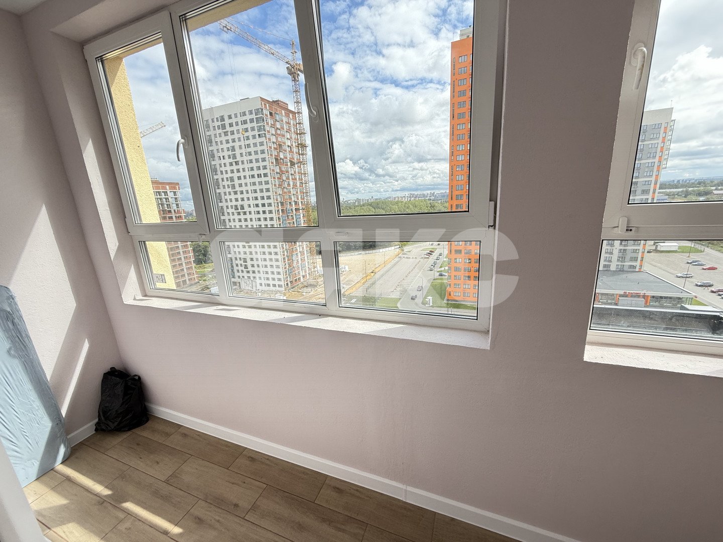 Фото №6: Студия 31 м² - Тула, Привокзальный территориальный округ, мкр. Петровский квартал, ул. Маршала Полубоярова, 6