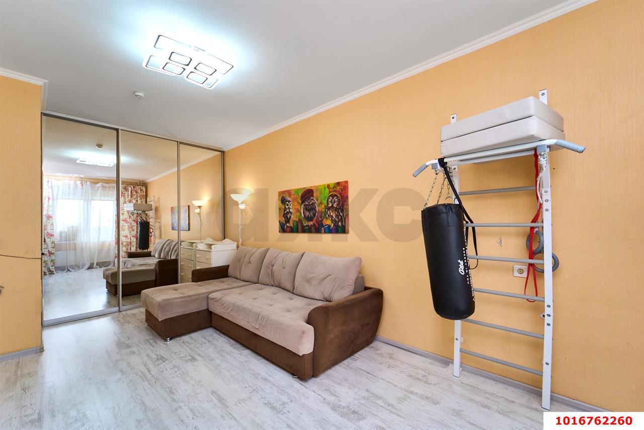 Фото №2: 1-комнатная квартира 39 м² - Краснодар, Прикубанский внутригородской округ, мкр. Завод Измерительных Приборов, ул. Зиповская, 68