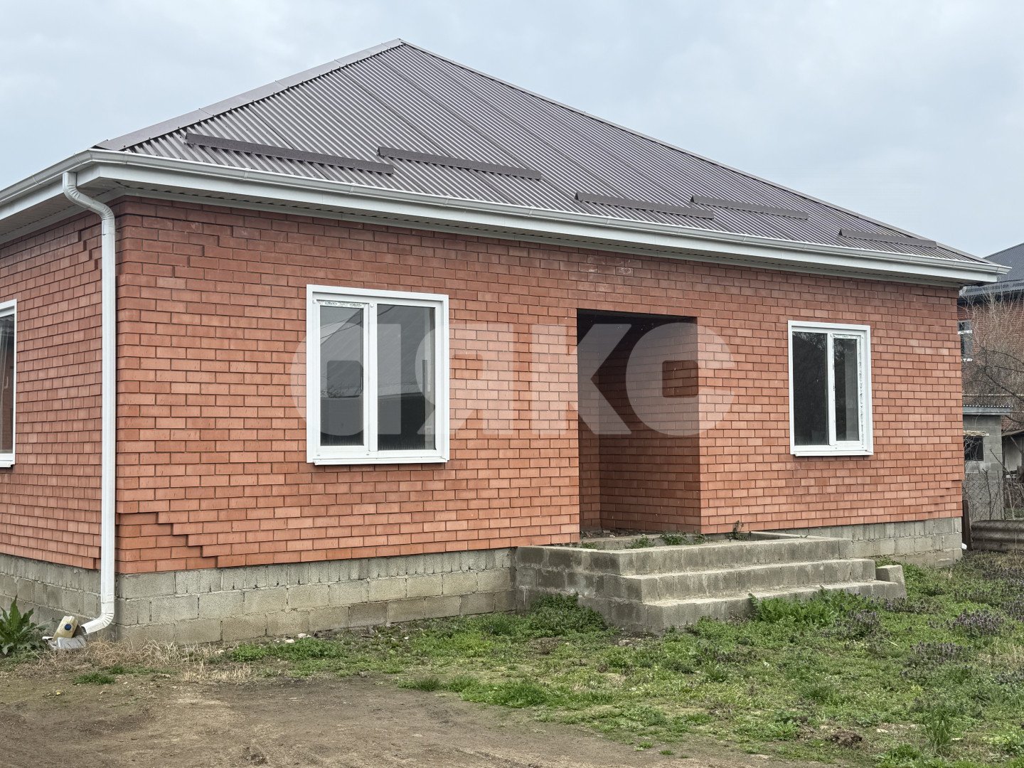 Фото №2: Дом 120 м² + 4.5 сот. - Армавир, ул. площадь Ленина