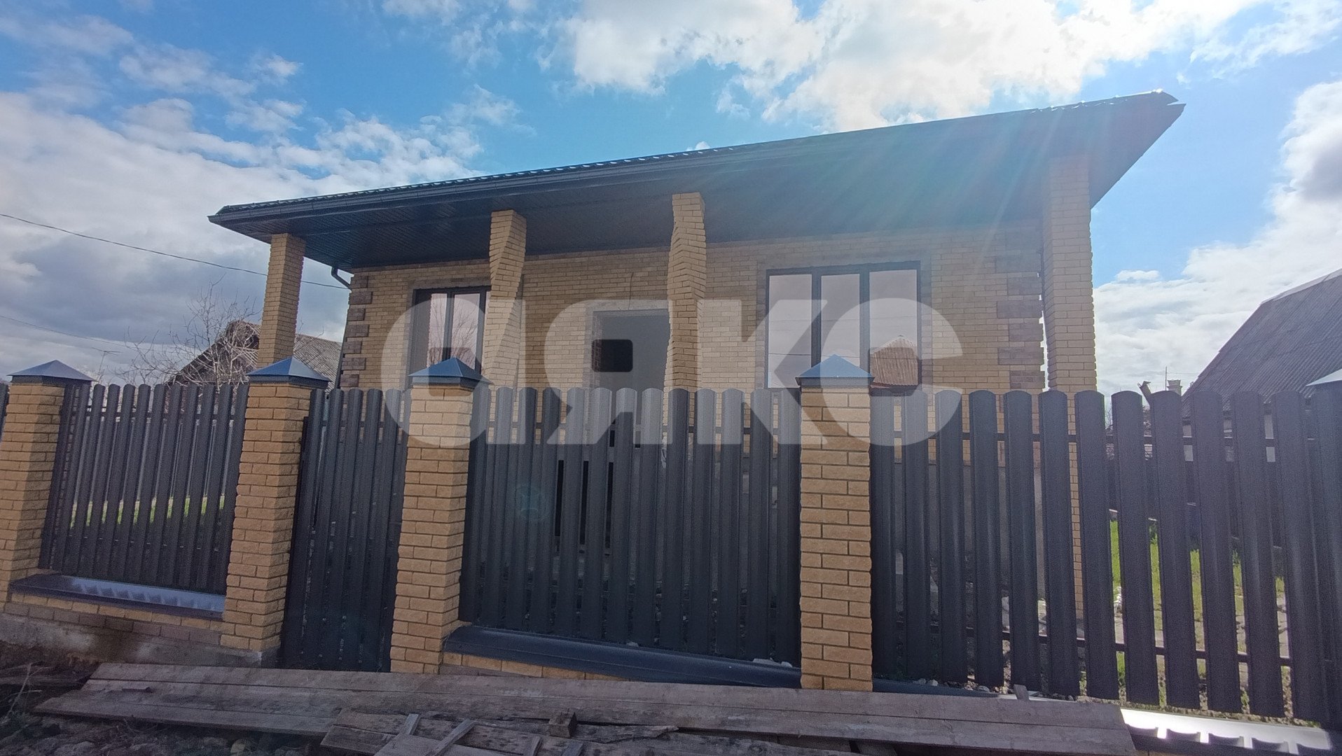 Фото №1: Дом 99 м² + 5 сот. - Саратовская, ул. 40 лет Победы