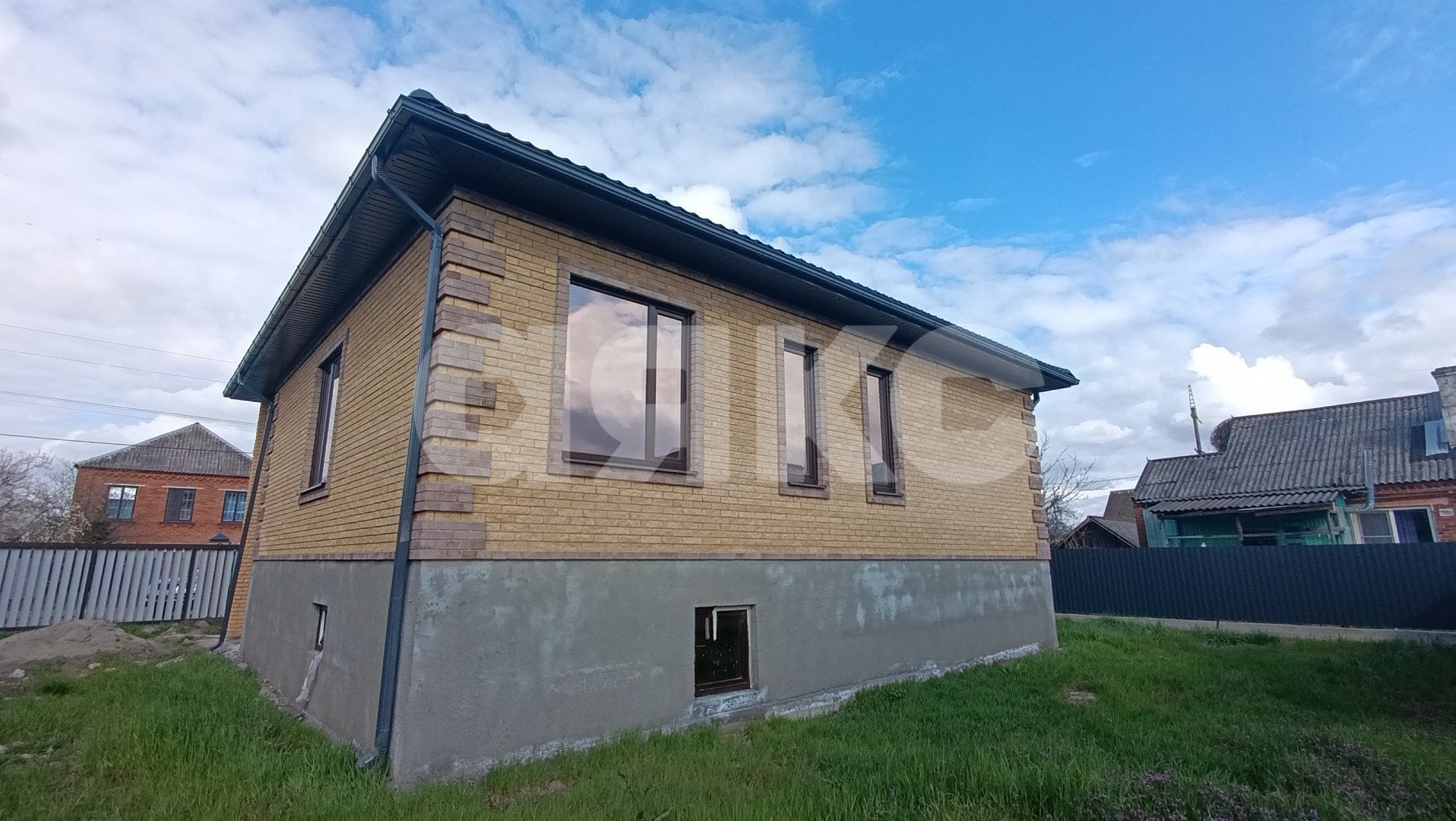 Фото №2: Дом 99 м² + 5 сот. - Саратовская, ул. 40 лет Победы