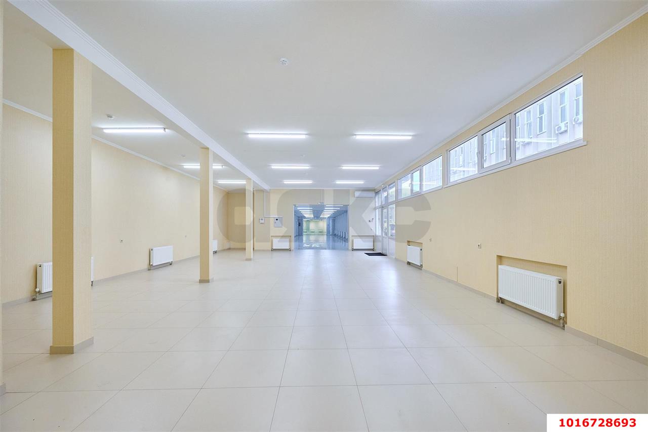 Фото №27: Коммерция 520 м² - Краснодар, мкр. Западный внутригородской округ, ул. Северная, 281
