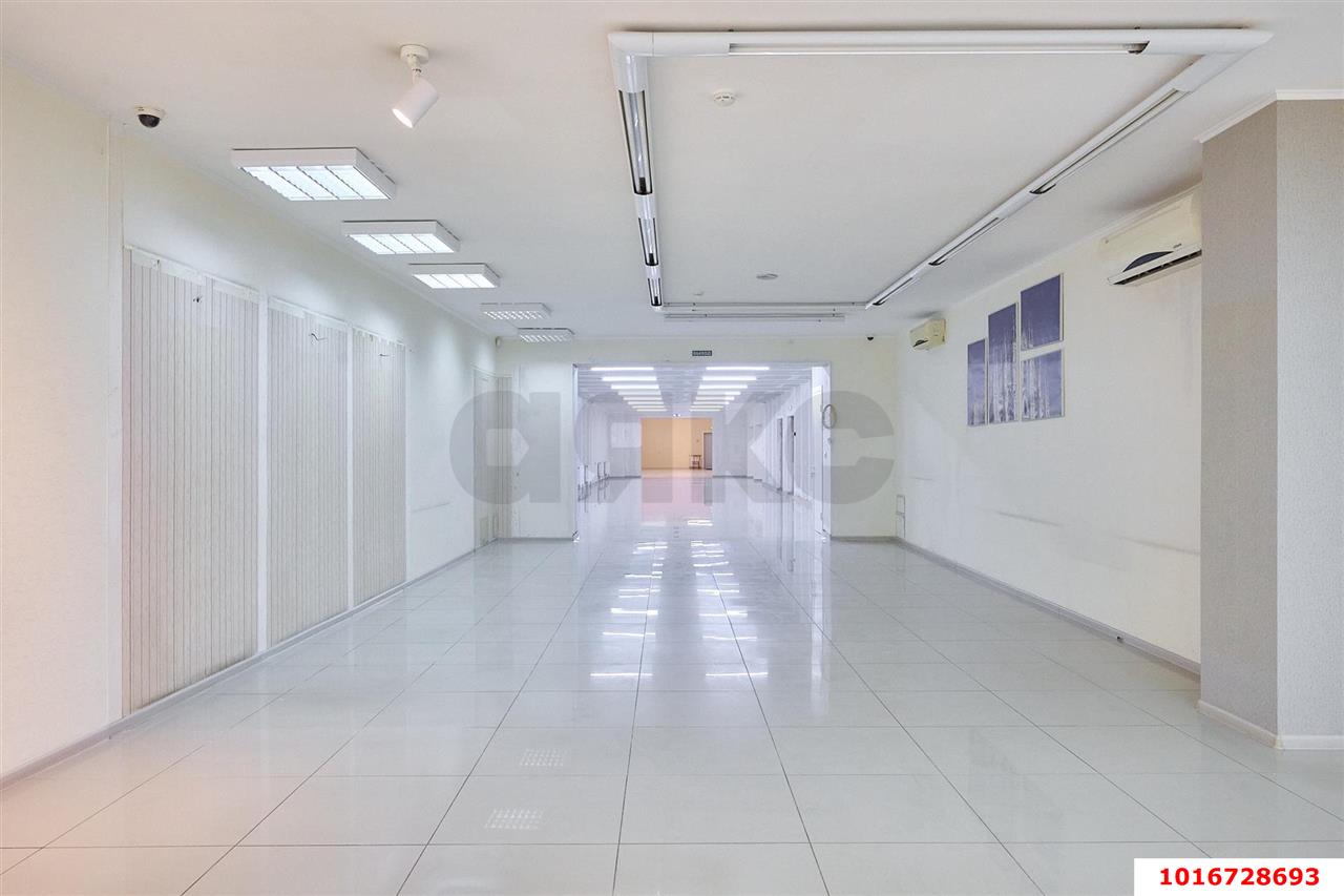 Фото №18: Коммерция 520 м² - Краснодар, мкр. Западный внутригородской округ, ул. Северная, 281