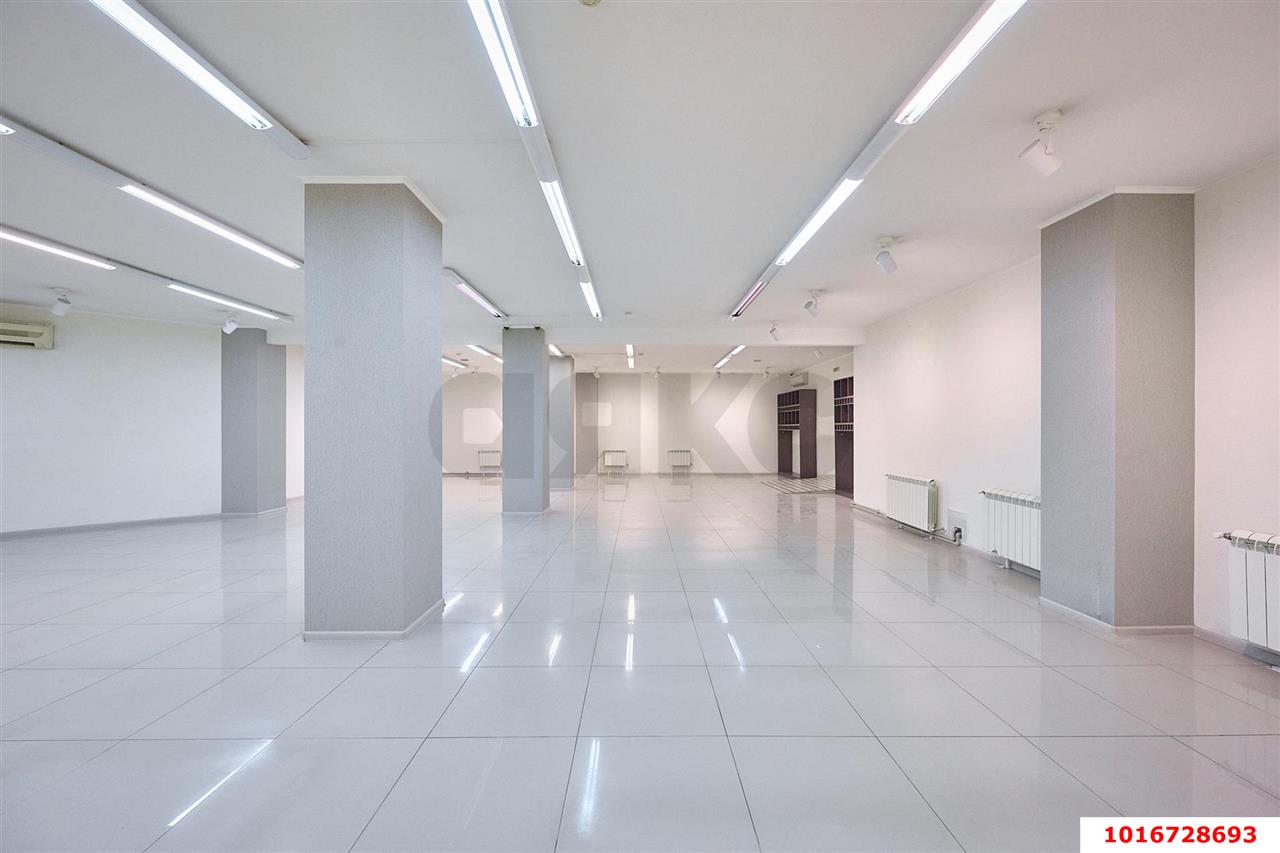 Фото №23: Коммерция 520 м² - Краснодар, мкр. Западный внутригородской округ, ул. Северная, 281