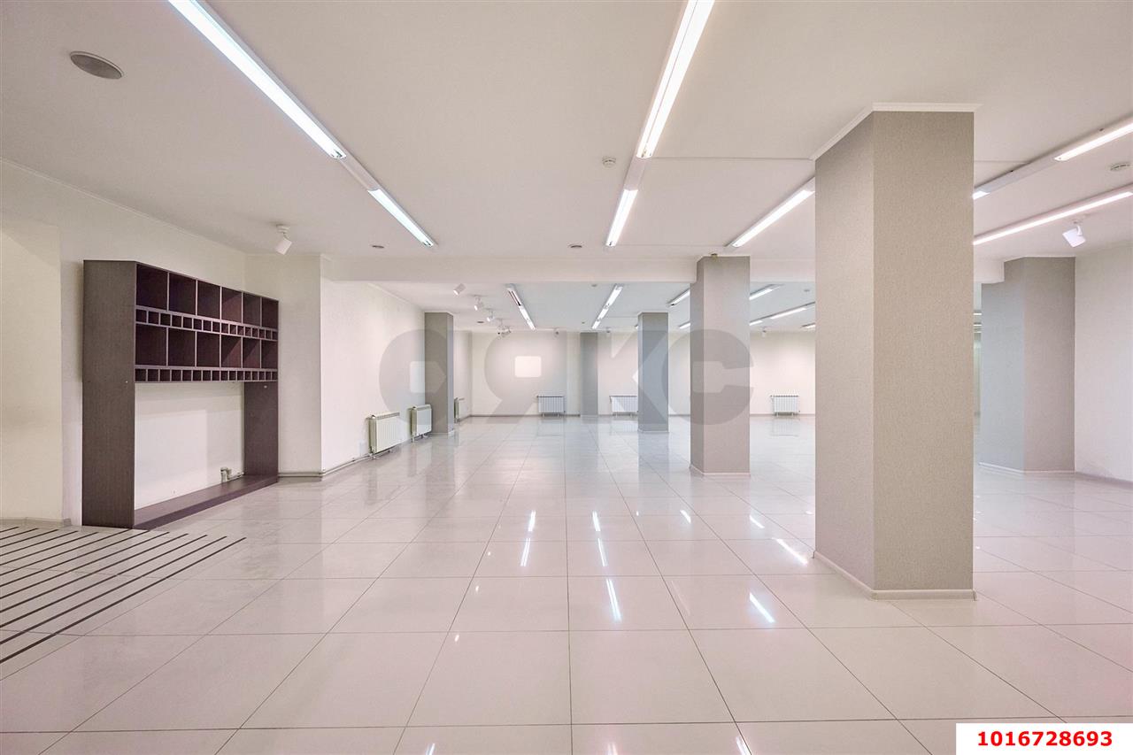 Фото №32: Коммерция 520 м² - Краснодар, мкр. Западный внутригородской округ, ул. Северная, 281