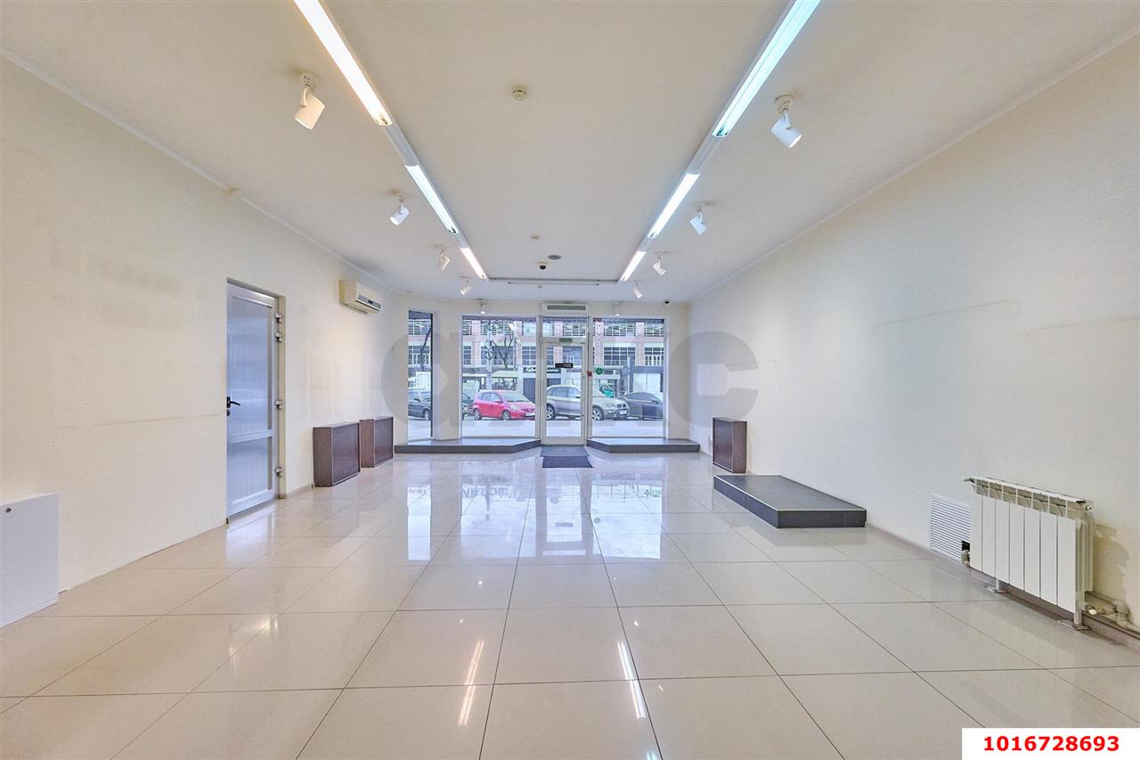 Фото №36: Коммерция 520 м² - Краснодар, мкр. Западный внутригородской округ, ул. Северная, 281