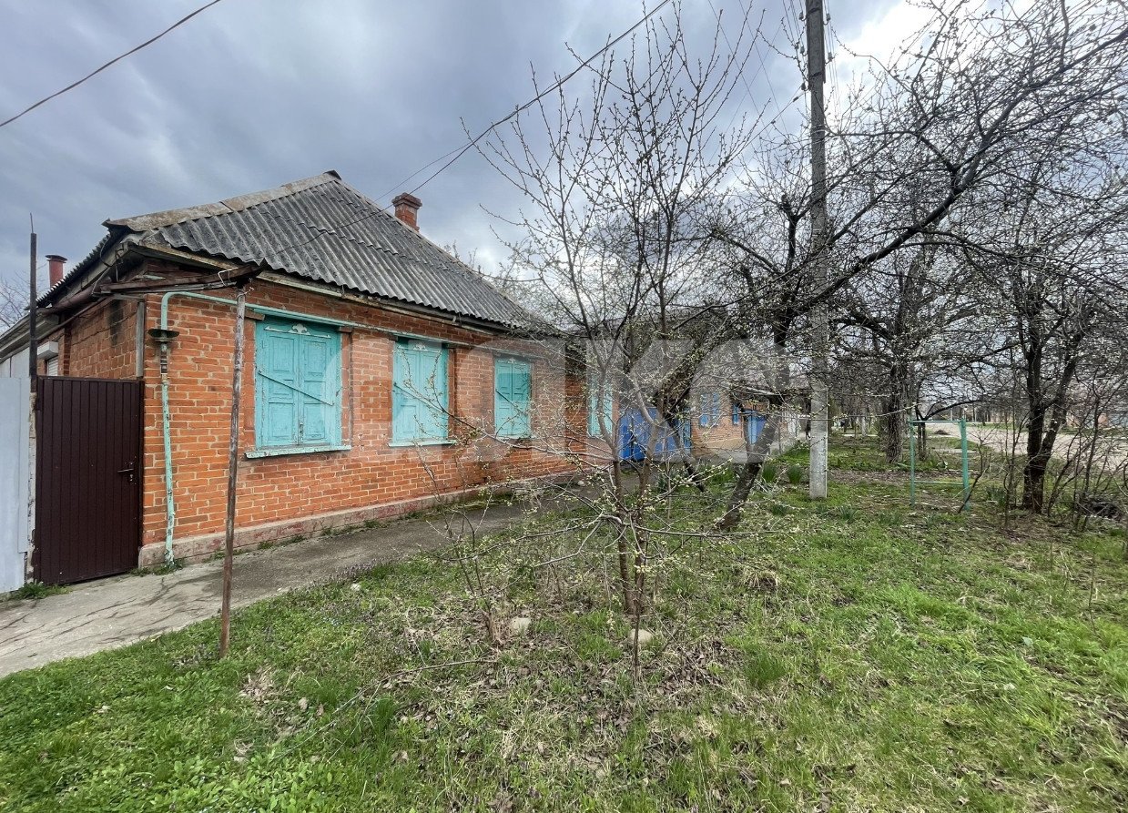 Фото №11: Часть дома 35 м² + 3.2 сот. - Майкоп, мкр. Привокзальный, ул. Хакурате