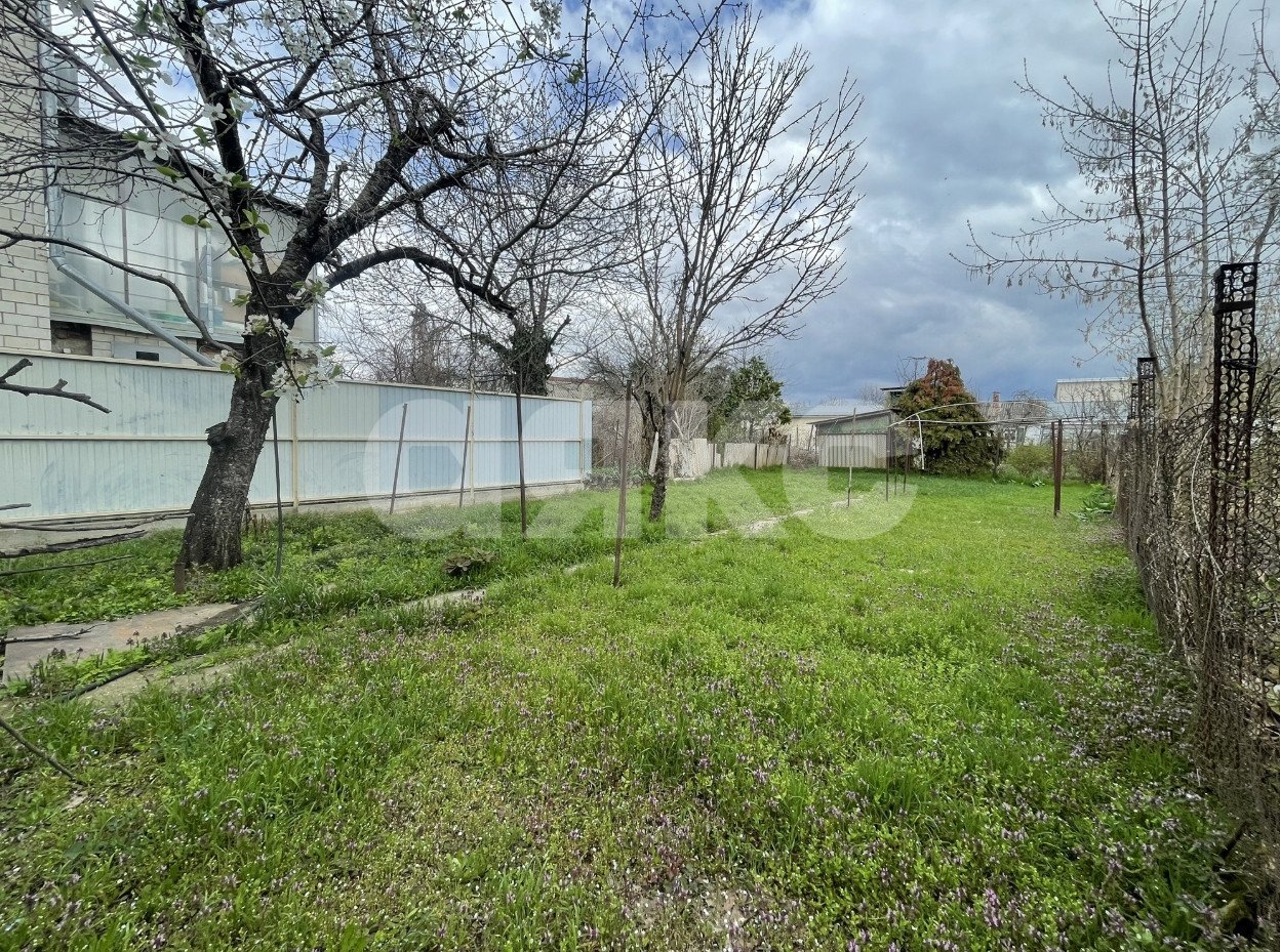 Фото №14: Часть дома 35 м² + 3.2 сот. - Майкоп, мкр. Привокзальный, ул. Хакурате