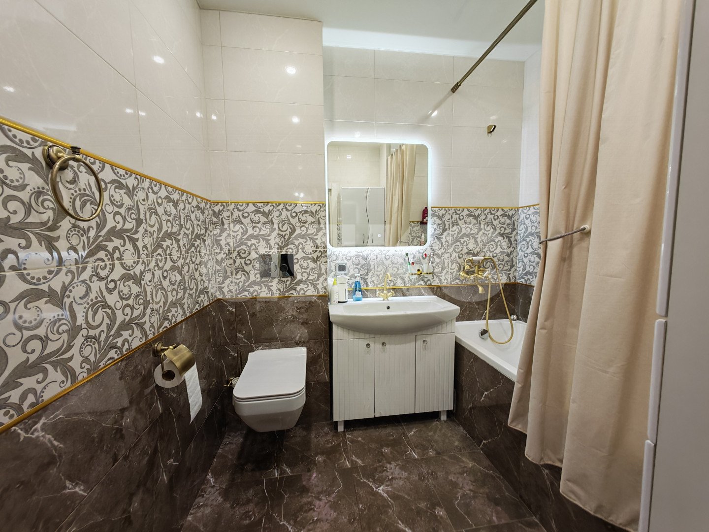 Фото №16: 3-комнатная квартира 76 м² - Тула, Привокзальный территориальный округ, Петровский квартал, Привокзальный территориальный округ, мкр. Петровский квартал, ул. Ивана Бунина, 7