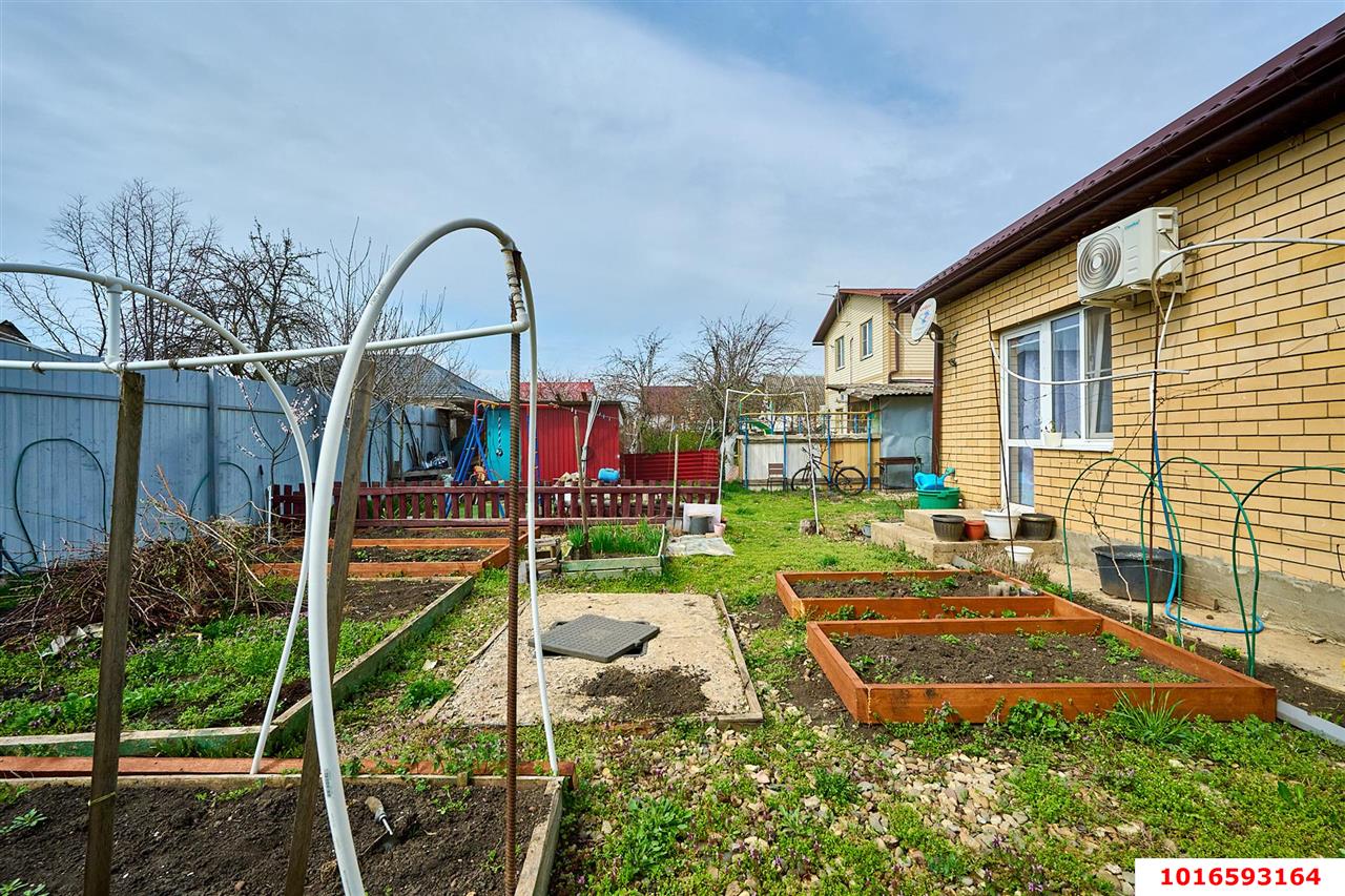 Фото №2: Дом 94 м² + 4 сот. - СНТ Северное, мкр. Прикубанский внутригородской округ, ул. Виноградная, 386