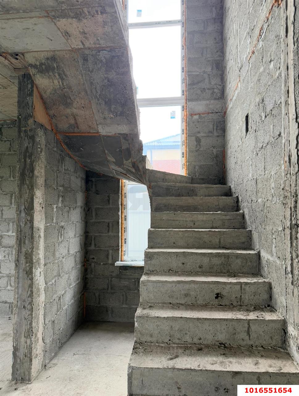 Фото №11: Дом 168 м² + 4 сот. - Краснодар, Прикубанский внутригородской округ, п. коттеджный  Зелёная Долина, ул. Гасконская