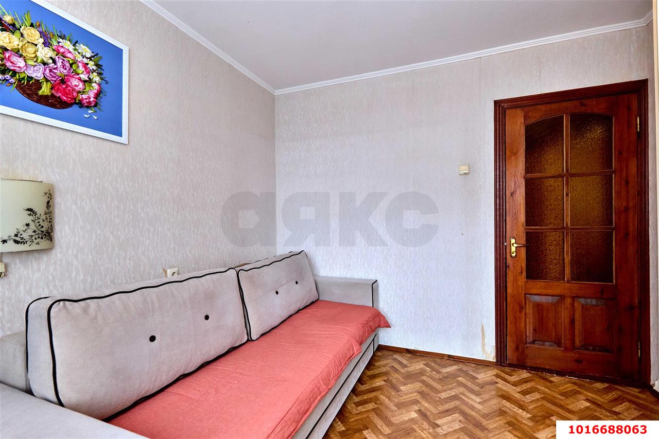 Фото №6: 2-комнатная квартира 48 м² - Краснодар, Западный внутригородской округ, мкр. Юбилейный, пр-кт Чекистов, 8