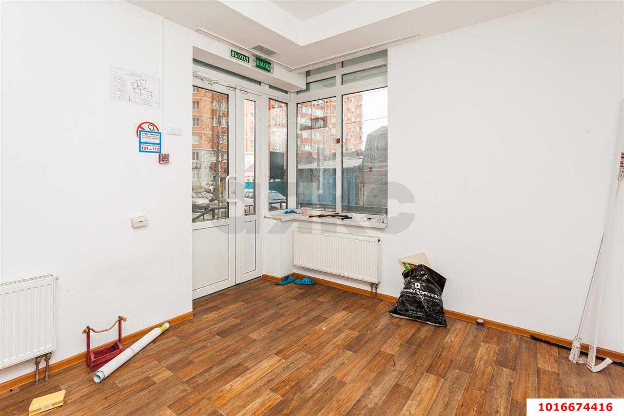 Фото №10: Коммерция 248 м² - Краснодар, Западный внутригородской округ, Фестивальный, мкр. жилой комплекс Триумф, ул. имени П.М. Гаврилова, 27