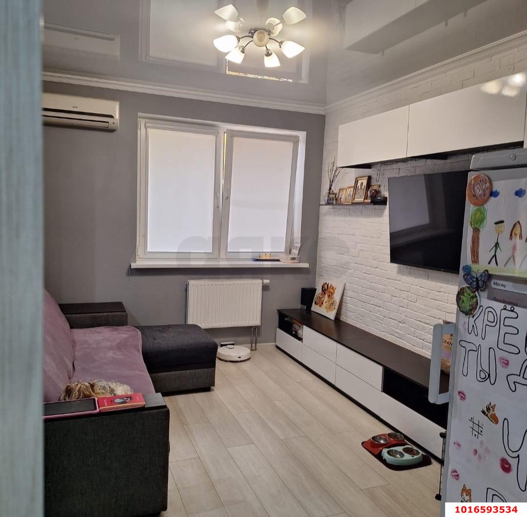 Фото №1: 3-комнатная квартира 78 м² - Краснодар, Прикубанский внутригородской округ, Восточно-Кругликовский, мкр. ЖК Легенда, ул. имени 40-летия Победы, 143