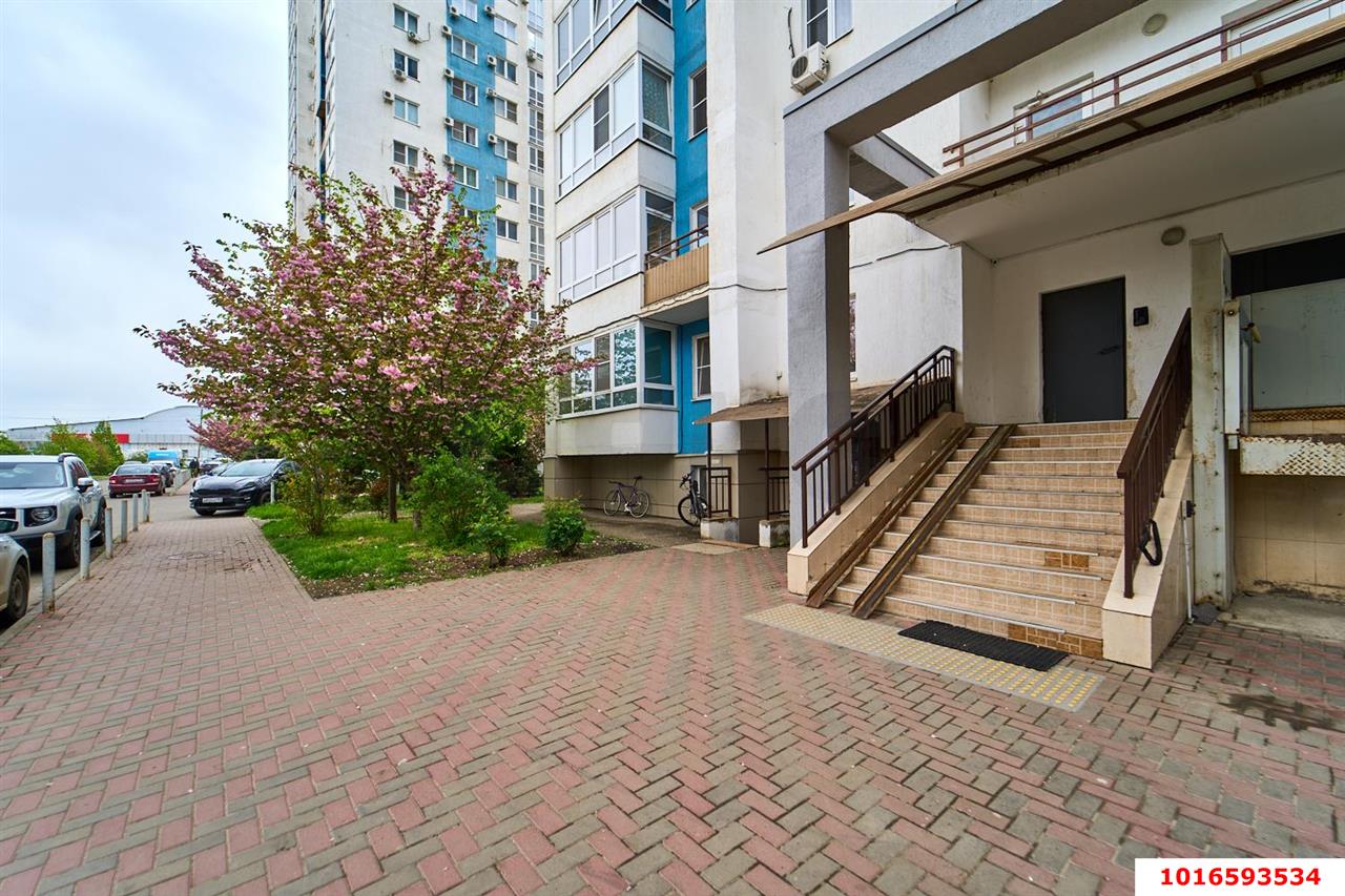 Фото №16: 3-комнатная квартира 78 м² - Краснодар, Прикубанский внутригородской округ, Восточно-Кругликовский, мкр. ЖК Легенда, ул. имени 40-летия Победы, 143
