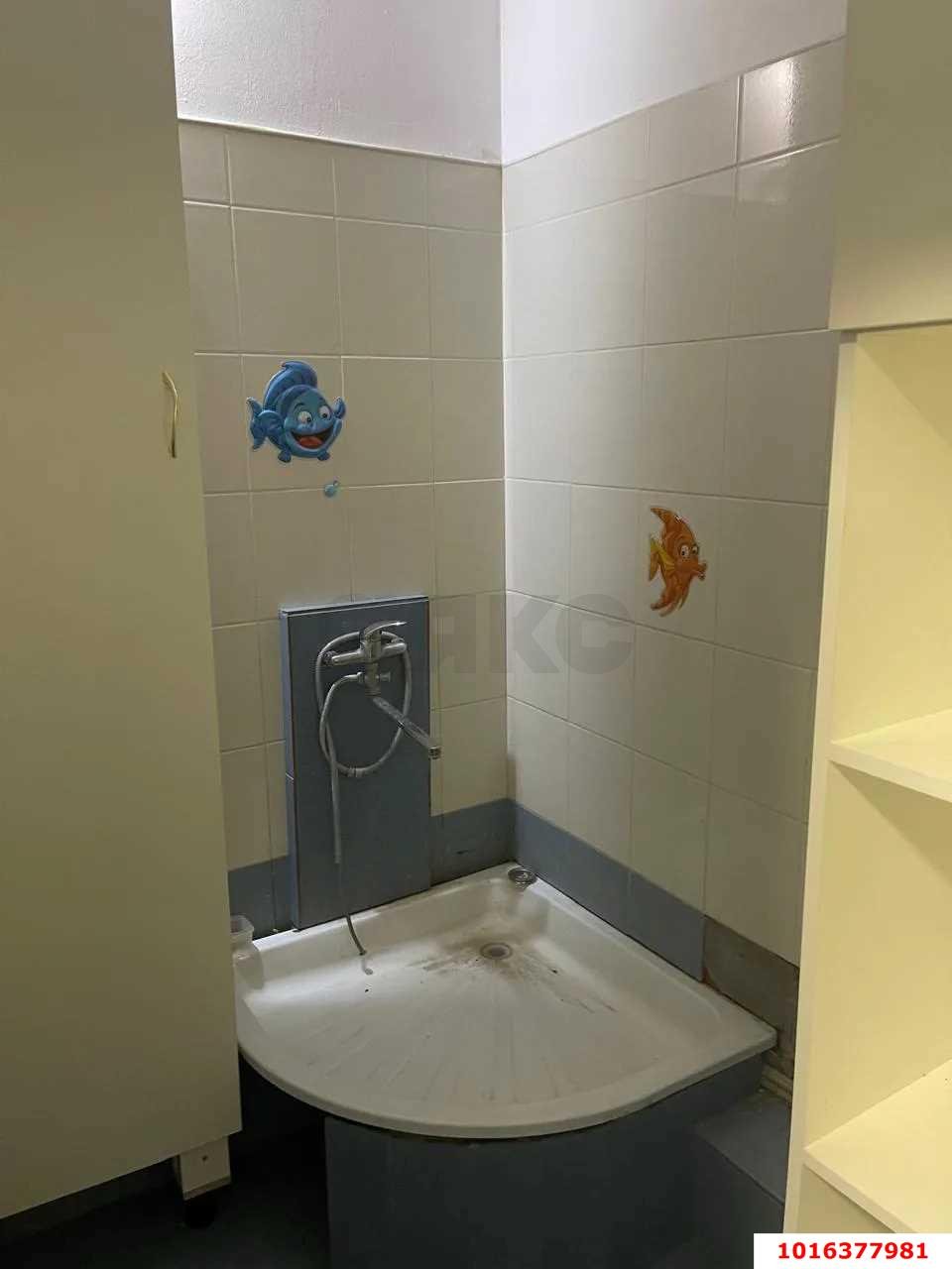 Фото №10: Коммерция 60 м² - Краснодар, Прикубанский внутригородской округ, мкр. Московский, ул. Карякина, 22