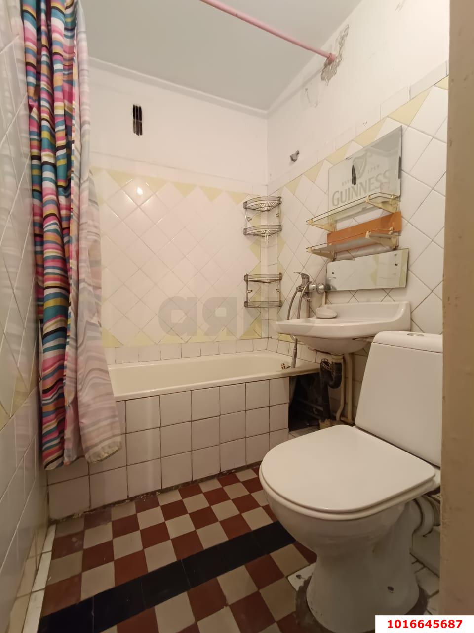 Фото №7: 2-комнатная квартира 47 м² - Краснодар, Западный внутригородской округ, Фестивальный, мкр. Центральный, ул. Котовского, 92