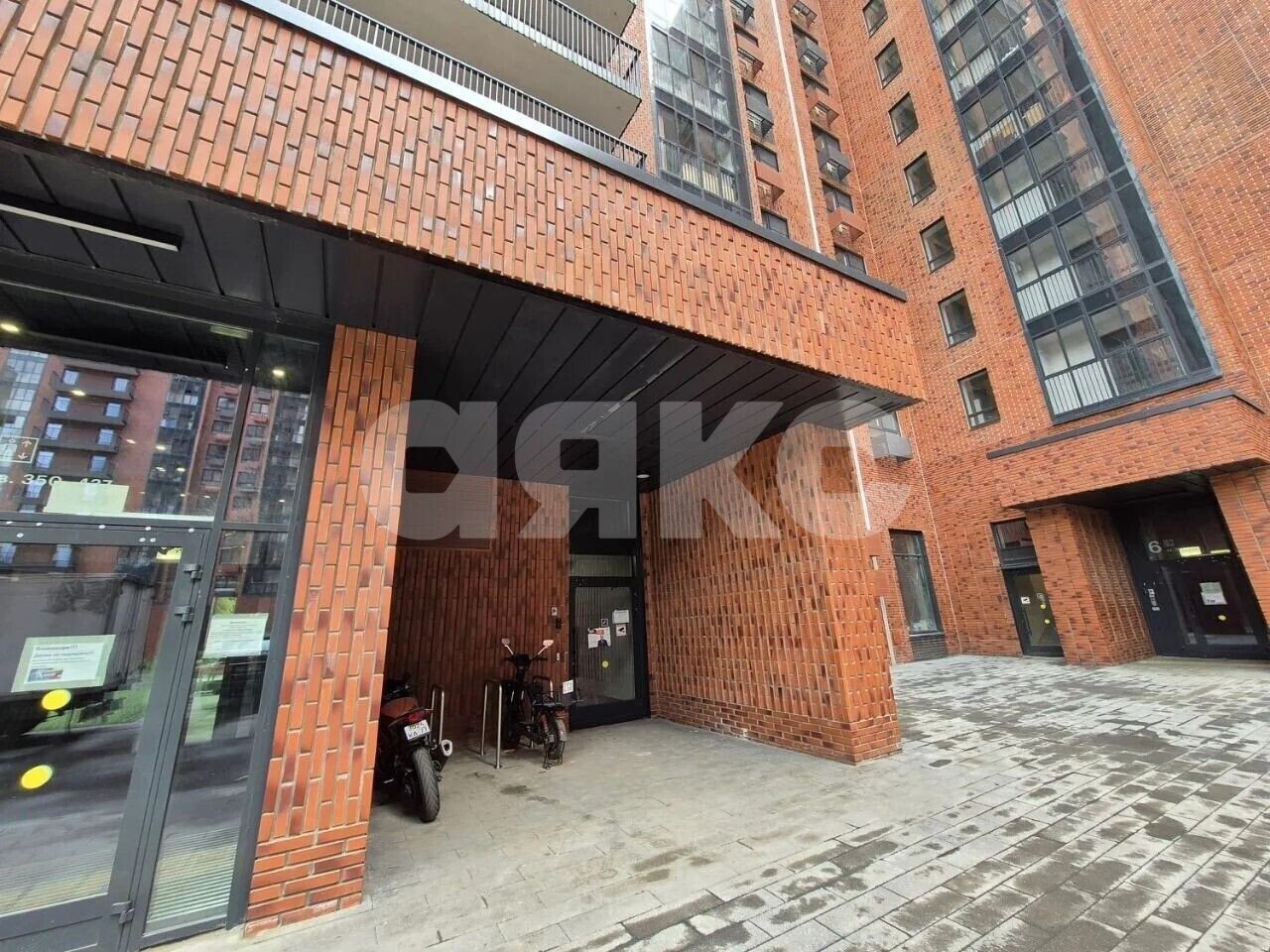 Фото №25: 2-комнатная квартира <span class="whitespace-nowrap">64 м²</span>, <span class="whitespace-nowrap">13/15 эт.</span> - Москва, б-р Измайловский, 71