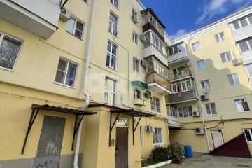 Фото №1: 2-комнатная квартира 40 м² - Армавир, ул. Ленина, 82