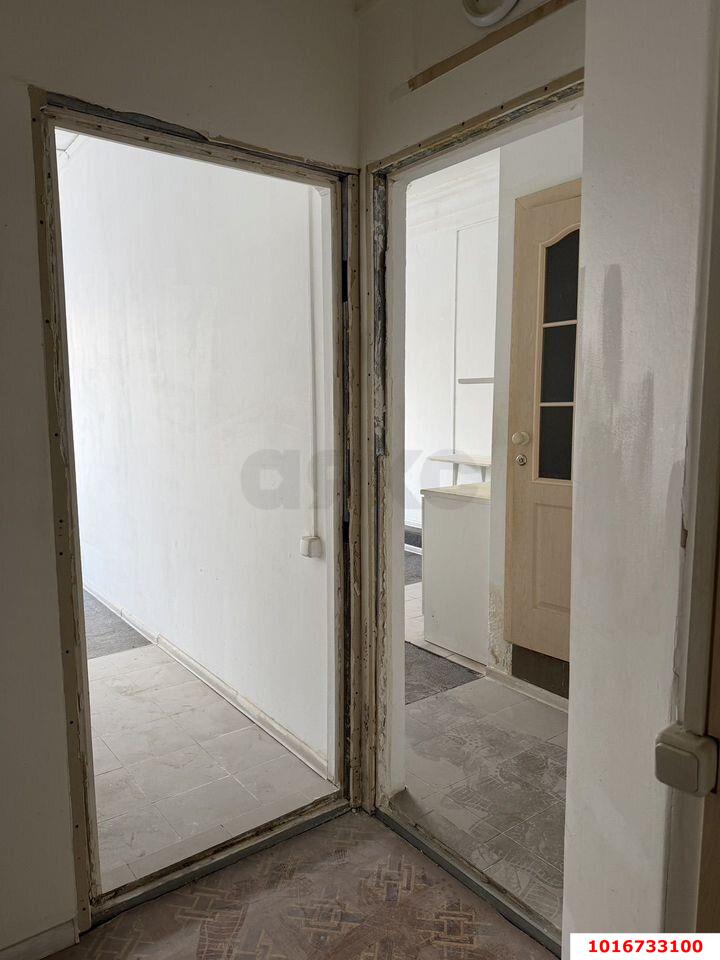 Фото №11: Дом 270 м² + 3 сот. - Краснодар, Сельскохозяйственный Институт, мкр. Западный внутригородской округ, ул. Урицкого, 87