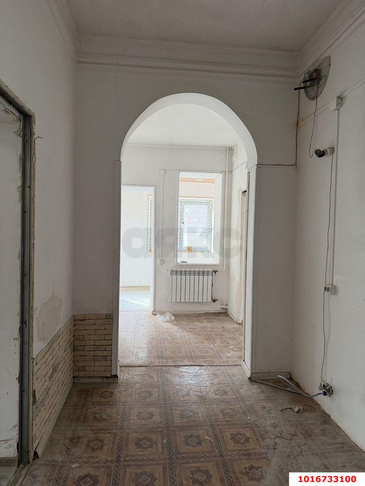 Фото №15: Дом 270 м² + 3 сот. - Краснодар, Сельскохозяйственный Институт, мкр. Западный внутригородской округ, ул. Урицкого, 87