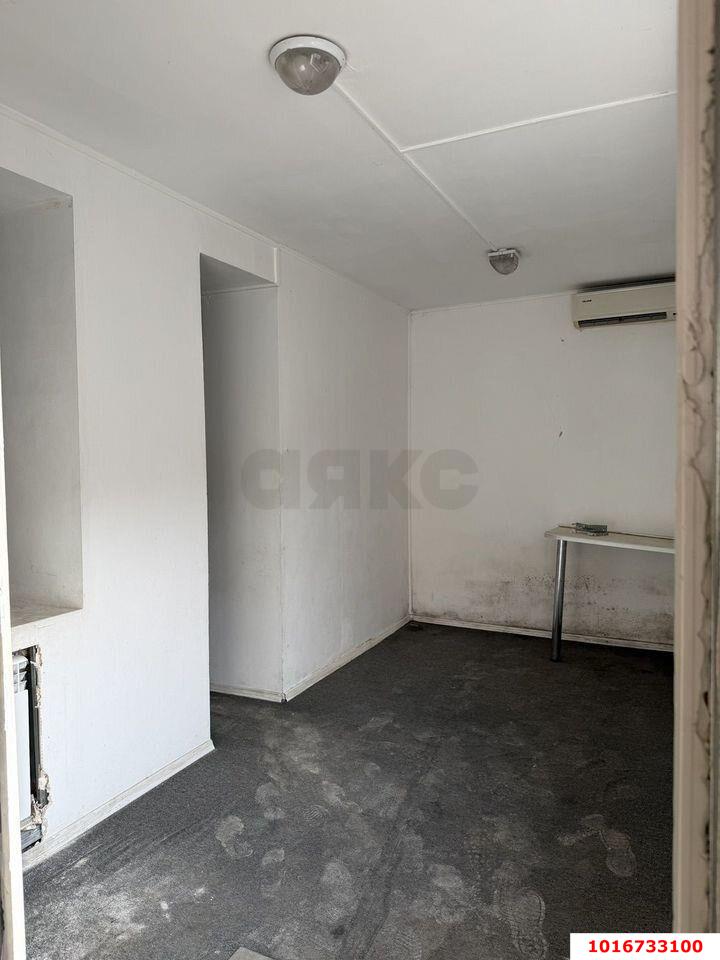 Фото №5: Дом 270 м² + 3 сот. - Краснодар, Сельскохозяйственный Институт, мкр. Западный внутригородской округ, ул. Урицкого, 87