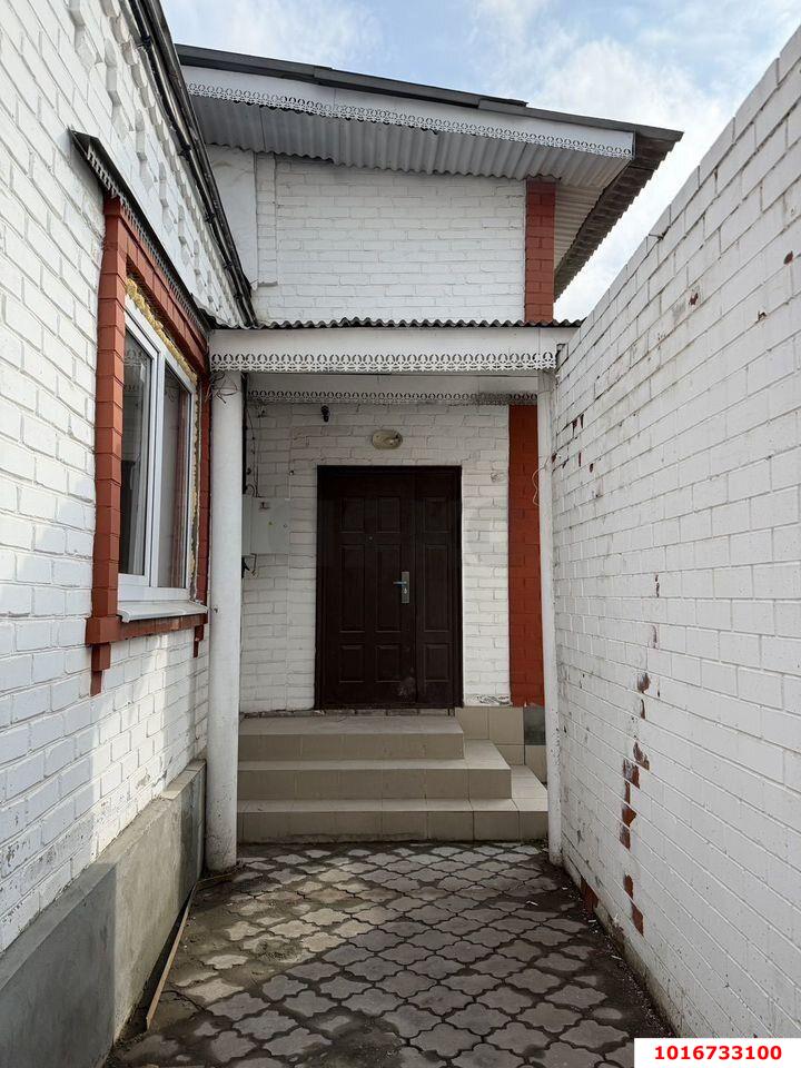 Фото №3: Дом 270 м² + 3 сот. - Краснодар, Сельскохозяйственный Институт, мкр. Западный внутригородской округ, ул. Урицкого, 87