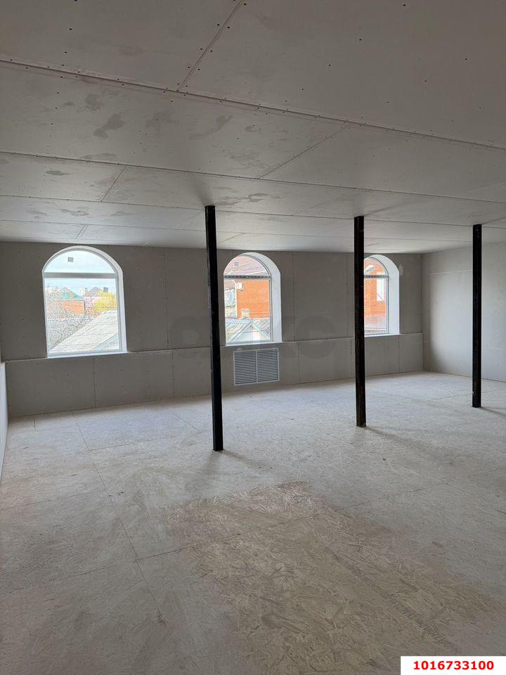 Фото №20: Дом 270 м² + 3 сот. - Краснодар, Сельскохозяйственный Институт, мкр. Западный внутригородской округ, ул. Урицкого, 87