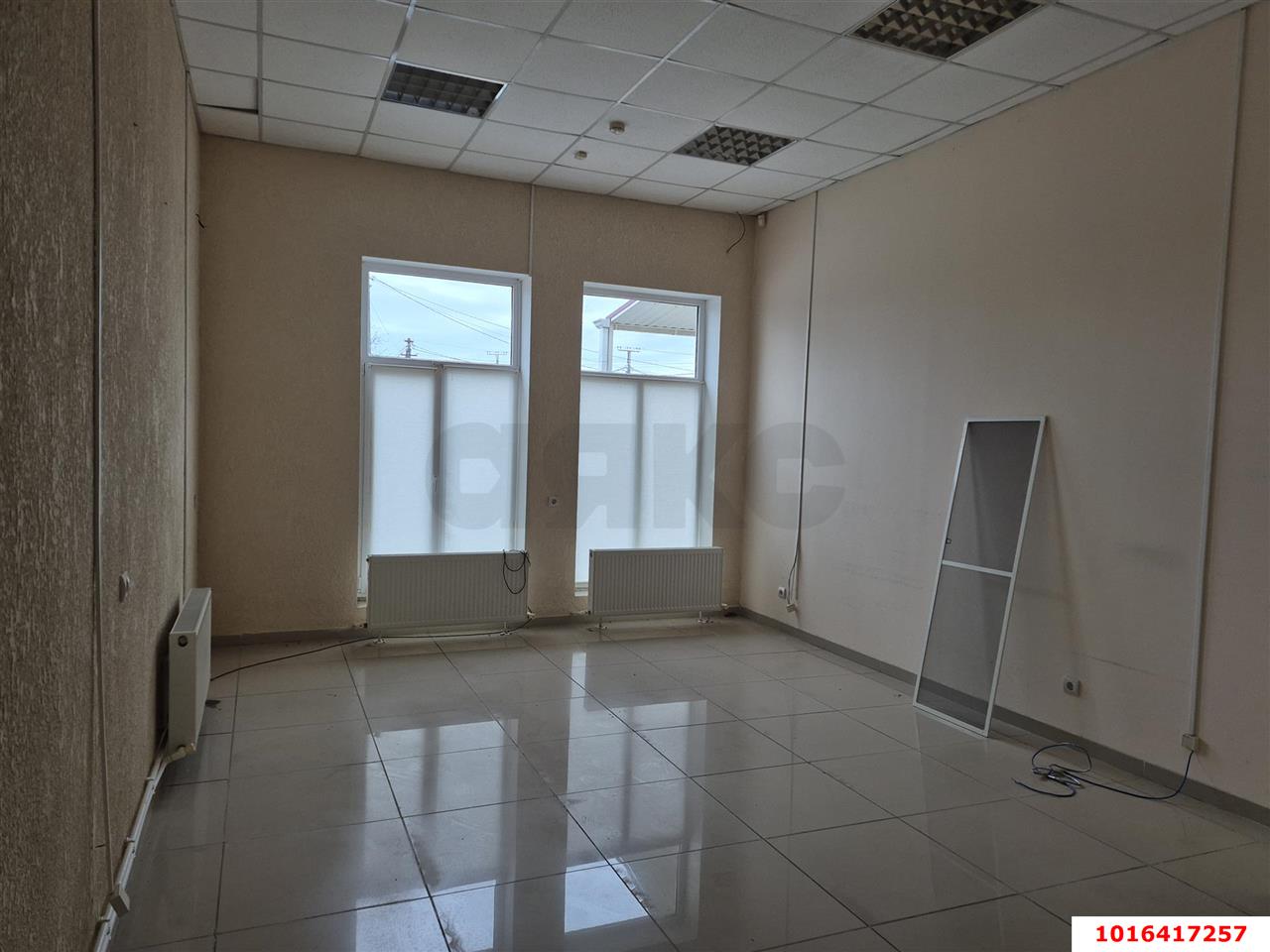 Фото №5: Коммерция 214 м² - Усть-Лабинск, мкр. Вольная, ул. Красноармейская, 568А