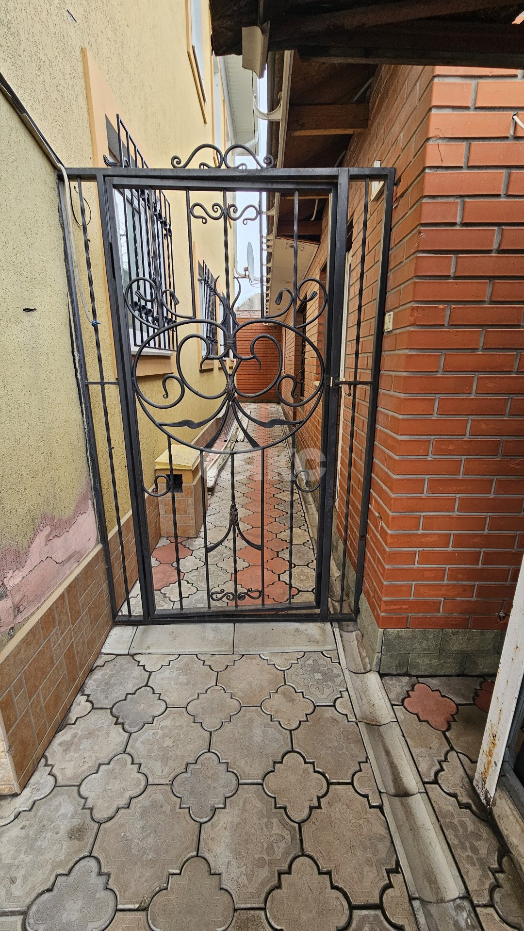 Фото №3: Дом 198 м² + 6 сот. - Мариуполь, Приморский, п. Моряков, ул. Очаковская, 72